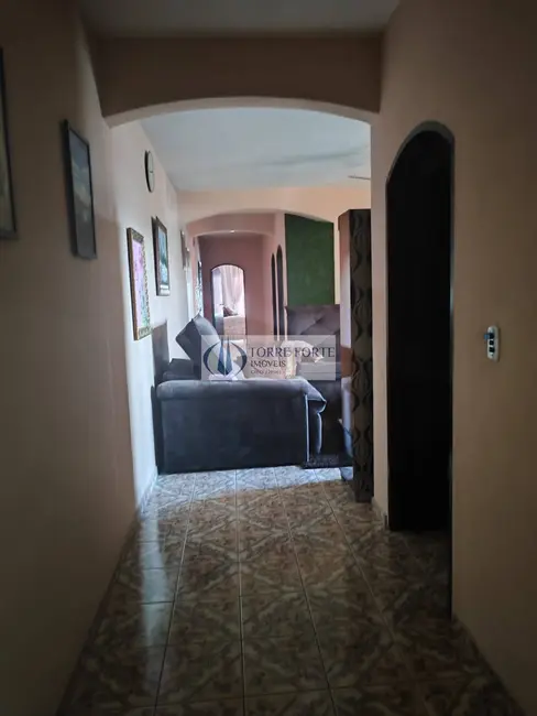 Casa com 4 quartos à venda, 380m2 em Vera Tereza, Caieiras - SP - imagem 6 Foto 6 de Casa com 4 quartos à venda, 380m2 em Vera Tereza, Caieiras - SP