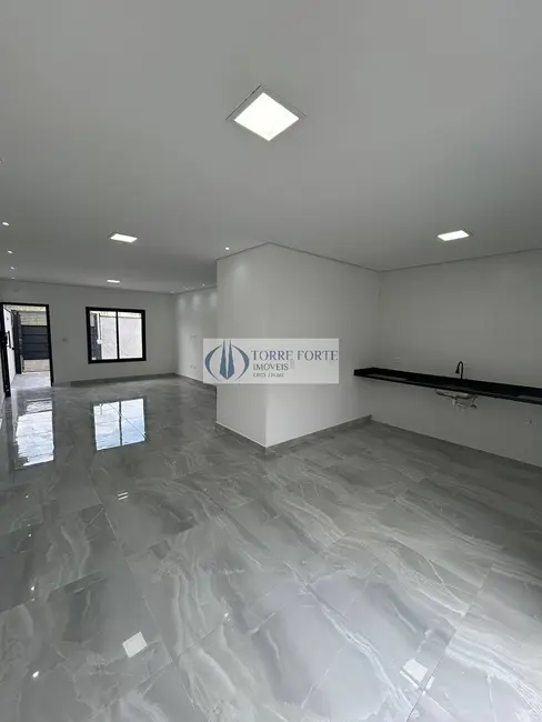 Foto 4 de Casa com 3 quartos à venda, 112m2 em Vila Cecília, Mogi Das Cruzes - SP