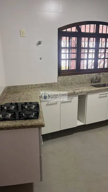 Foto 3 de Casa com 2 quartos à venda, 180m2 em Parque Cruzeiro do Sul, São Paulo - SP