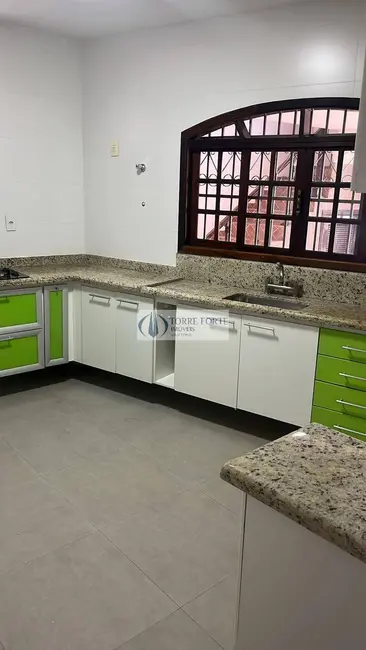 Foto 1 de Casa com 2 quartos à venda, 180m2 em Parque Cruzeiro do Sul, São Paulo - SP