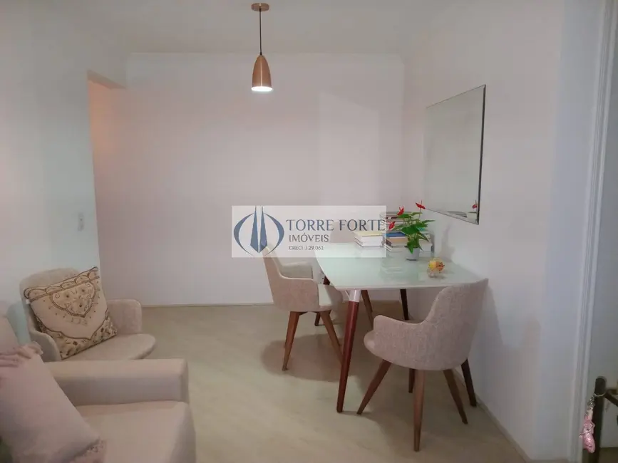 Foto 3 de Apartamento com 2 quartos à venda, 51m2 em Jardim Celeste, São Paulo - SP