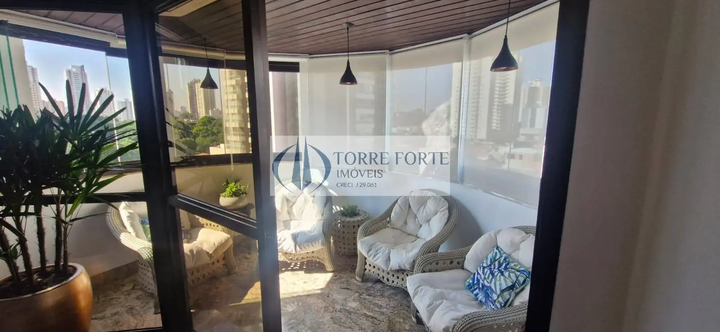 Apartamento com 6 quartos à venda, 260m2 em Tatuapé, São Paulo - SP - imagem 9 Foto 9 de Apartamento com 6 quartos à venda, 260m2 em Tatuapé, São Paulo - SP