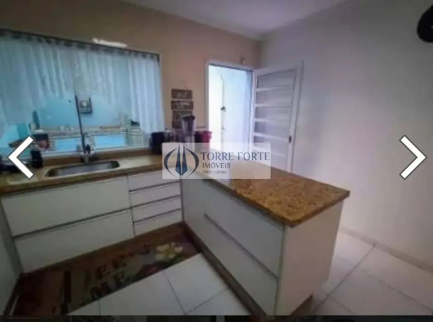 Foto 3 de Casa com 3 quartos à venda, 139m2 em Chácara Mafalda, São Paulo - SP