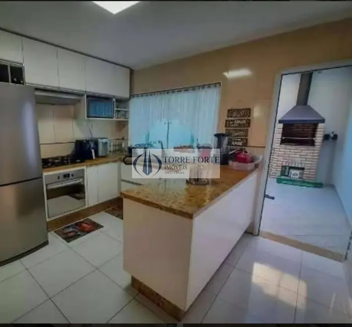 Foto 2 de Casa com 3 quartos à venda, 139m2 em Chácara Mafalda, São Paulo - SP