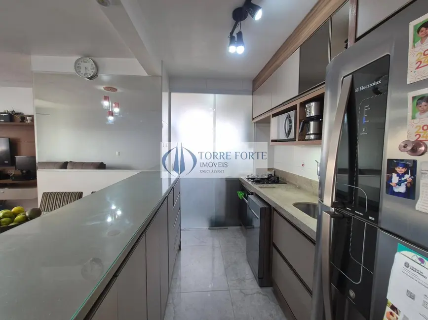 Apartamento com 3 quartos à venda, 74m2 em Vila Carrão, São Paulo - SP - imagem 3 Foto 3 de Apartamento com 3 quartos à venda, 74m2 em Vila Carrão, São Paulo - SP