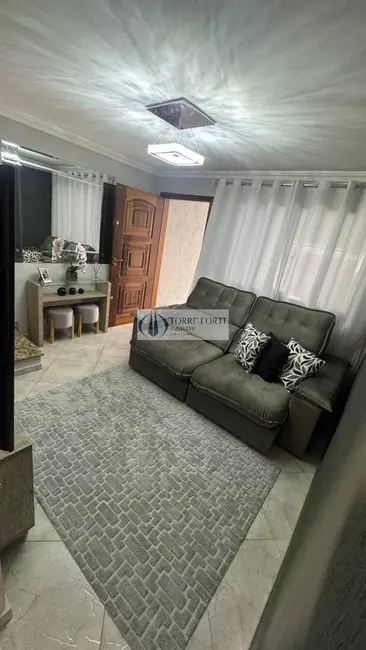 Foto 2 de Casa com 2 quartos à venda, 120m2 em Jardim Rodolfo Pirani, São Paulo - SP