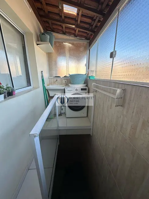 Foto 3 de Casa com 2 quartos à venda, 73m2 em Jardim Norma, São Paulo - SP