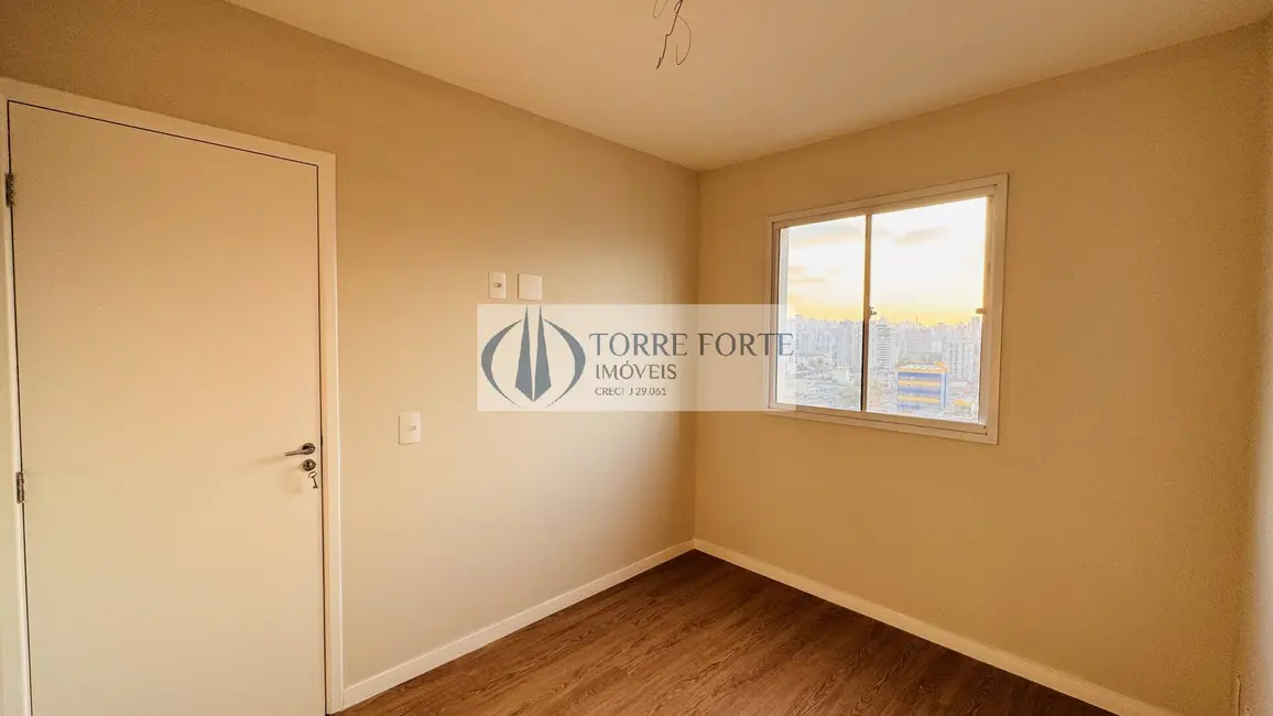 Foto 4 de Apartamento com 2 quartos à venda, 36m2 em Cambuci, São Paulo - SP