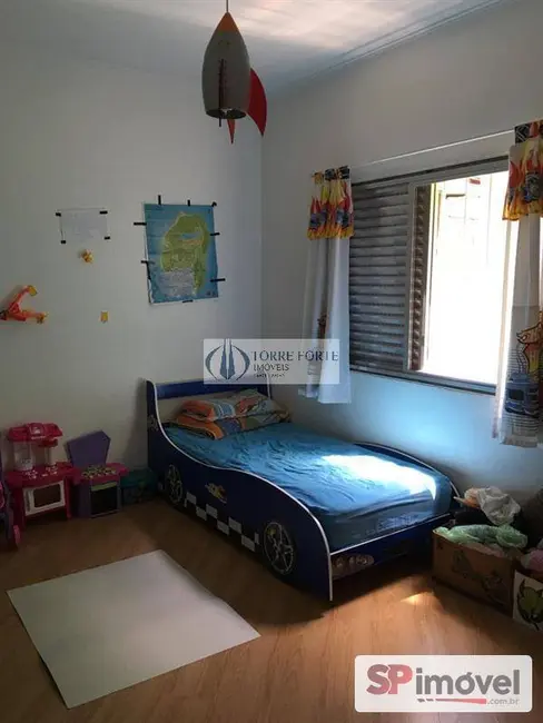 Foto 8 de Casa com 4 quartos à venda, 150m2 em Vila Pedroso, São Paulo - SP