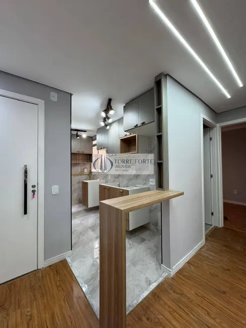 Foto 2 de Apartamento com 2 quartos à venda, 39m2 em Colônia (Zona Leste), São Paulo - SP