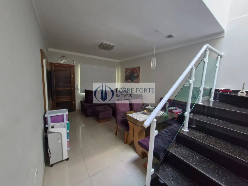 Foto 2 de Casa com 2 quartos à venda, 90m2 em Vila Graciosa, São Paulo - SP