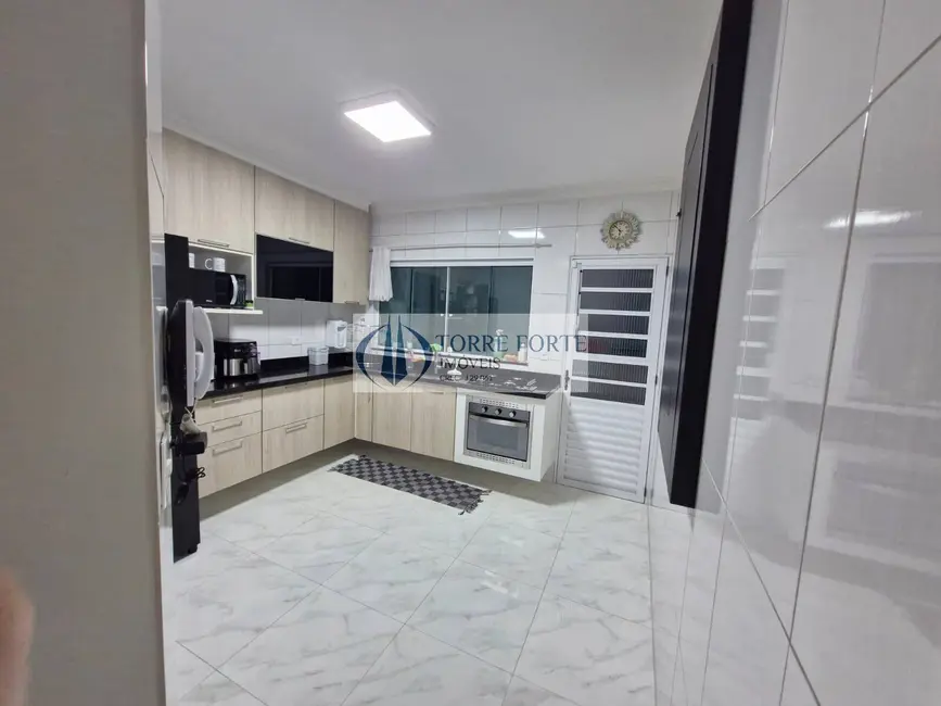 Foto 4 de Casa com 2 quartos à venda, 90m2 em Vila Graciosa, São Paulo - SP
