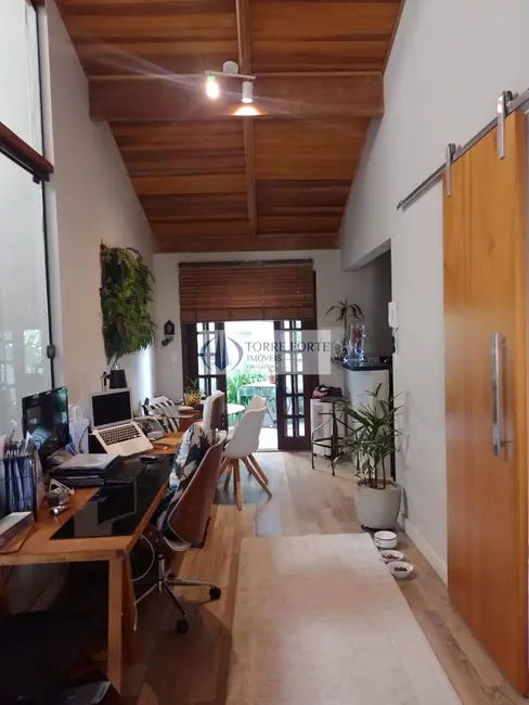 Foto 2 de Casa com 3 quartos à venda, 230m2 em Jardim Vila Galvão, Guarulhos - SP