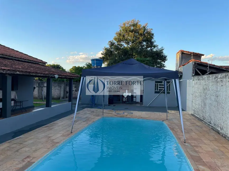 Foto 2 de Casa com 2 quartos à venda, 300m2 em Monte Mor - SP