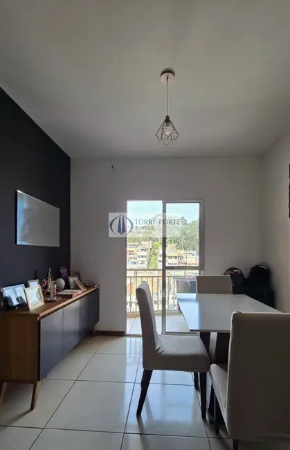 Foto 4 de Apartamento com 2 quartos à venda, 60m2 em Parque Pinheiros, Taboao Da Serra - SP
