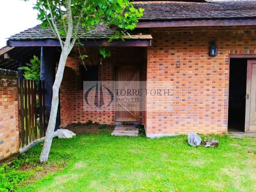 Casa de Condomínio com 5 quartos à venda, 480m2 em Jardim Acapulco, Guaruja - SP - imagem 5 Foto 5 de Casa de Condomínio com 5 quartos à venda, 480m2 em Jardim Acapulco, Guaruja - SP