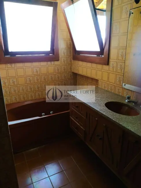 Casa de Condomínio com 5 quartos à venda, 480m2 em Jardim Acapulco, Guaruja - SP - imagem 2 Foto 2 de Casa de Condomínio com 5 quartos à venda, 480m2 em Jardim Acapulco, Guaruja - SP