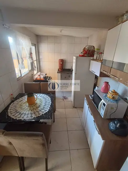 Casa com 4 quartos à venda, 140m2 em Jardim Lajeado, São Paulo - SP - imagem 4 Foto 4 de Casa com 4 quartos à venda, 140m2 em Jardim Lajeado, São Paulo - SP