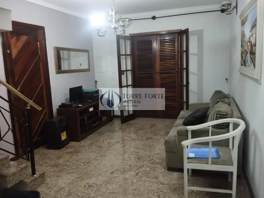 Foto 2 de Casa com 3 quartos à venda, 200m2 em Vila Invernada, São Paulo - SP