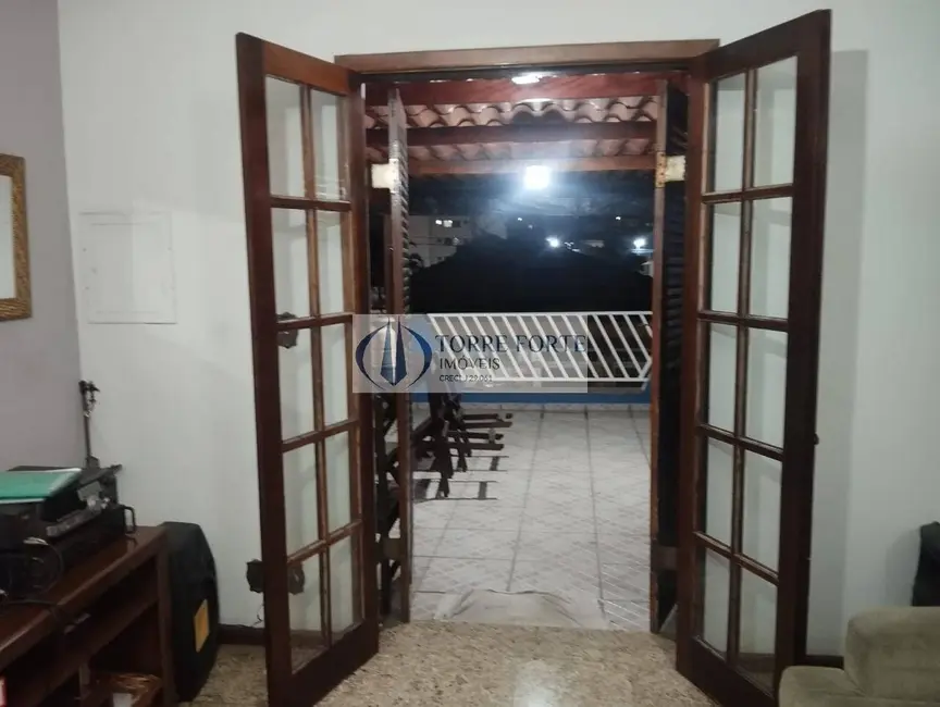 Foto 5 de Casa com 3 quartos à venda, 200m2 em Vila Invernada, São Paulo - SP