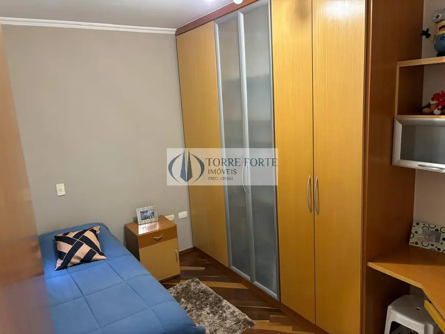 Sobrado com 4 quartos à venda, 240m2 em Vila Floresta, Santo Andre - SP - imagem 9 Foto 9 de Sobrado com 4 quartos à venda, 240m2 em Vila Floresta, Santo Andre - SP