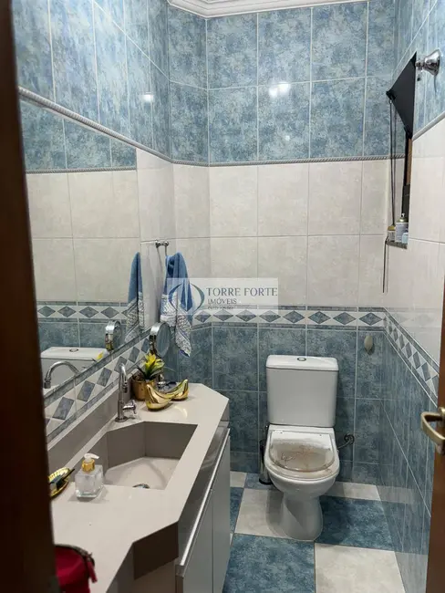 Sobrado com 4 quartos à venda, 240m2 em Vila Floresta, Santo Andre - SP - imagem 6 Foto 6 de Sobrado com 4 quartos à venda, 240m2 em Vila Floresta, Santo Andre - SP