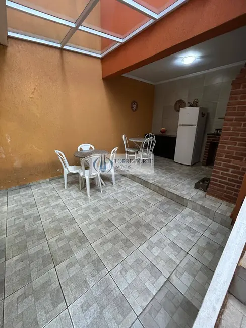 Foto 2 de Sobrado com 3 quartos à venda, 241m2 em Vila Linda, Santo Andre - SP