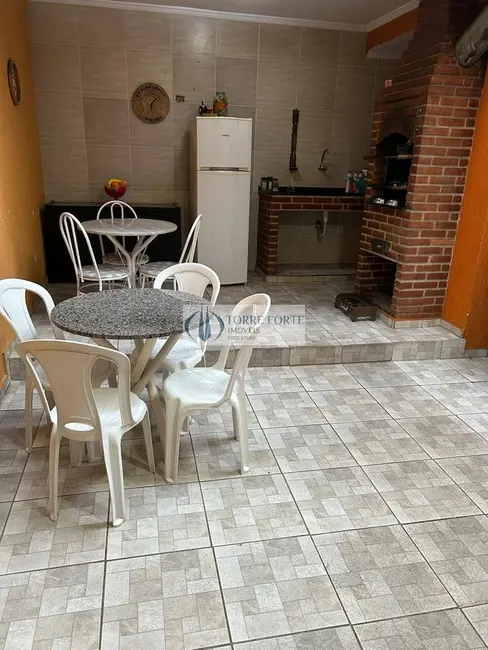 Foto 4 de Sobrado com 3 quartos à venda, 241m2 em Vila Linda, Santo Andre - SP