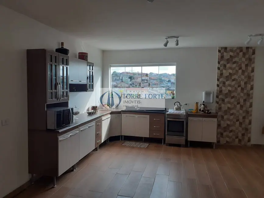 Foto 6 de Casa com 4 quartos à venda, 300m2 em Vila Cecília, Mogi Das Cruzes - SP