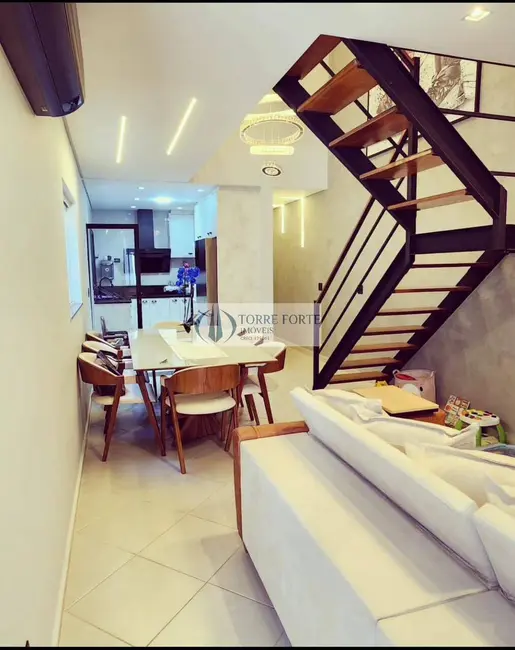 Foto 1 de Casa com 3 quartos à venda, 128m2 em Vila Nova Aparecida, Mogi Das Cruzes - SP