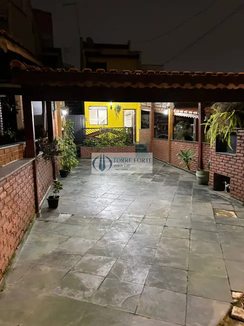 Casa com 3 quartos à venda, 129m2 em Fazenda Aricanduva, São Paulo - SP - imagem 1 Foto 1 de Casa com 3 quartos à venda, 129m2 em Fazenda Aricanduva, São Paulo - SP