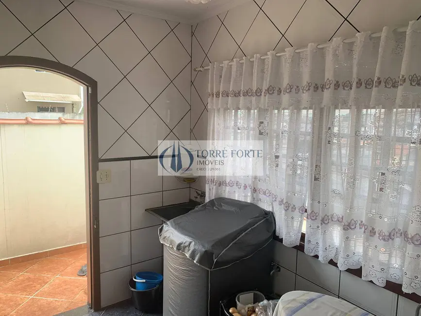 Sobrado com 3 quartos à venda, 240m2 em Vila Formosa, São Paulo - SP - imagem 9 Foto 9 de Sobrado com 3 quartos à venda, 240m2 em Vila Formosa, São Paulo - SP