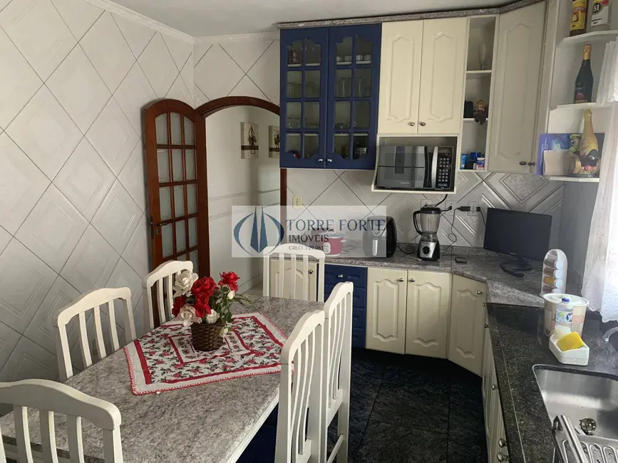 Sobrado com 3 quartos à venda, 240m2 em Vila Formosa, São Paulo - SP - imagem 5 Foto 5 de Sobrado com 3 quartos à venda, 240m2 em Vila Formosa, São Paulo - SP