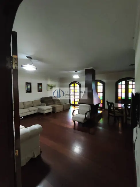 Foto 3 de Casa com 5 quartos à venda, 480m2 em Três Montanhas, Osasco - SP