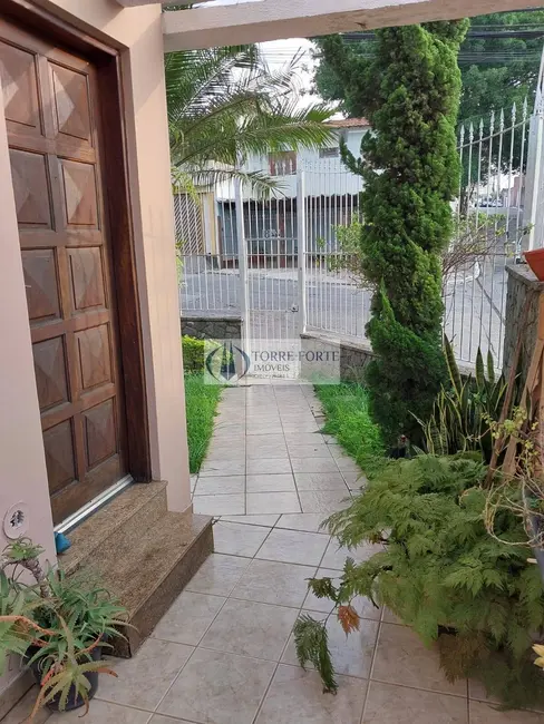 Sobrado com 3 quartos à venda, 200m2 em Vila Granada, São Paulo - SP - imagem 1 Foto 1 de Sobrado com 3 quartos à venda, 200m2 em Vila Granada, São Paulo - SP