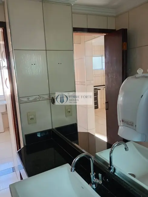 Foto 3 de Apartamento com 2 quartos à venda, 45m2 em Conjunto Residencial José Bonifácio, São Paulo - SP