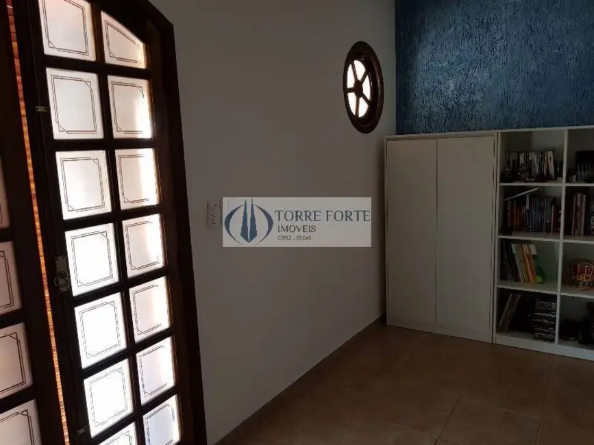 Foto 4 de Casa com 3 quartos à venda, 180m2 em Jardim Tenani, São Paulo - SP