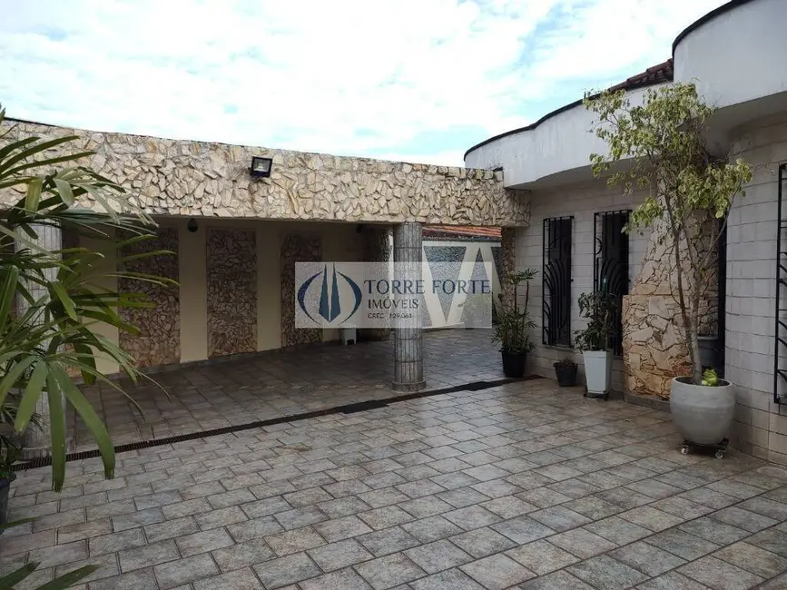 Foto 9 de Casa com 5 quartos à venda, 450m2 em Vila Londrina, São Paulo - SP