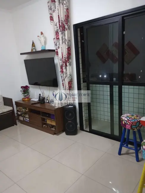 Foto 2 de Apartamento com 2 quartos à venda, 70m2 em Tupi, Praia Grande - SP