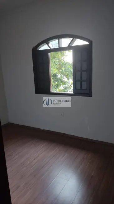 Foto 6 de Casa com 4 quartos à venda, 181m2 em Vila Nova Bonsucesso, Guarulhos - SP