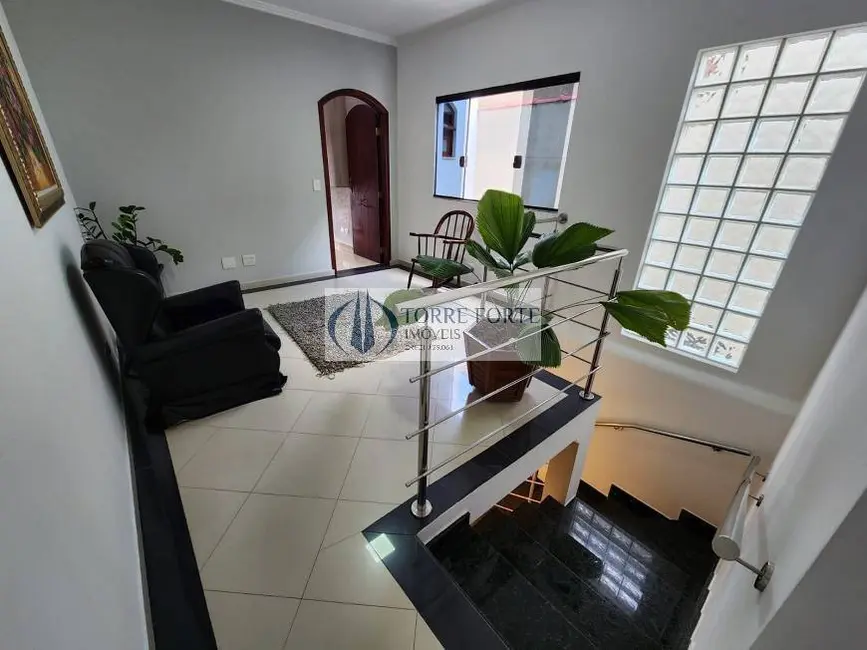 Sobrado com 4 quartos à venda, 120m2 em Cidade Patriarca, São Paulo - SP - imagem 6 Foto 6 de Sobrado com 4 quartos à venda, 120m2 em Cidade Patriarca, São Paulo - SP