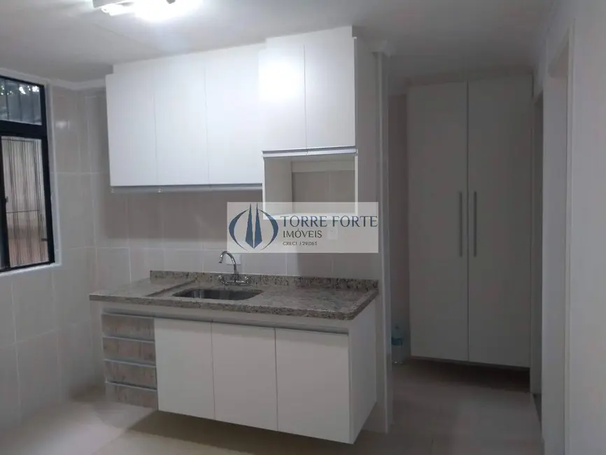 Foto 4 de Apartamento com 2 quartos à venda, 50m2 em Cidade Tiradentes, São Paulo - SP