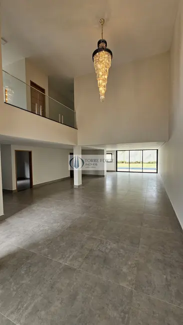 Foto 4 de Casa com 4 quartos à venda, 360m2 em Usina, Atibaia - SP