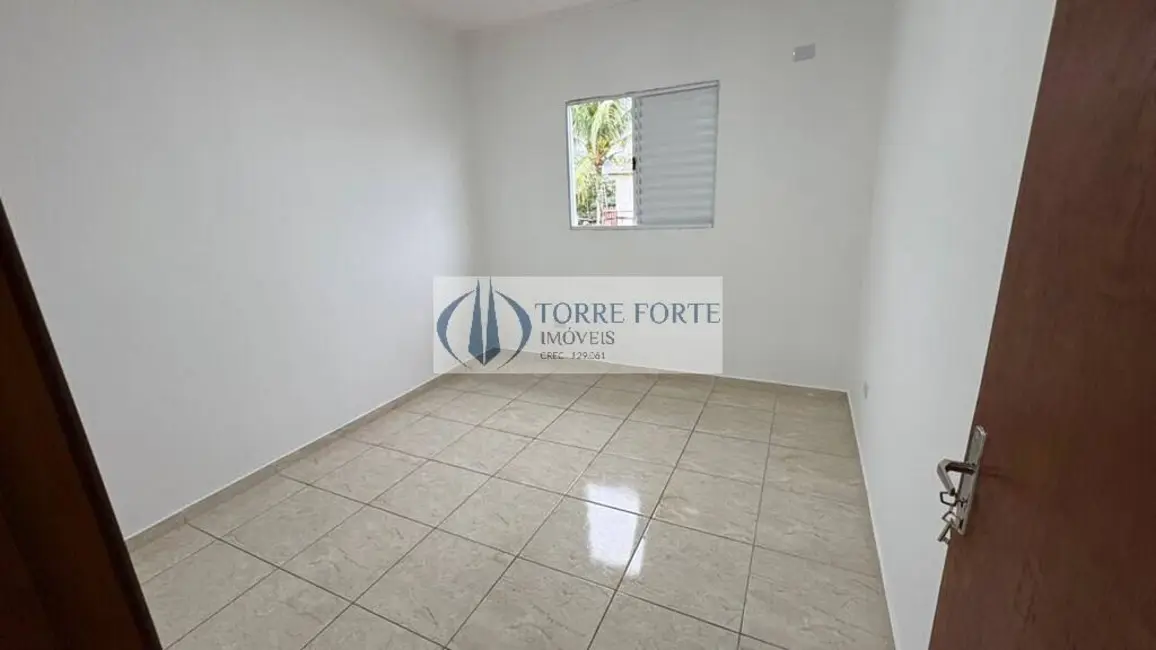 Foto 9 de Casa com 2 quartos à venda, 56m2 em Melvi, Praia Grande - SP
