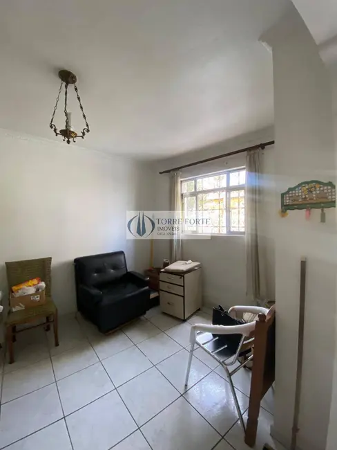 Casa com 2 quartos à venda, 80m2 em Penha de França, São Paulo - SP - imagem 4 Foto 4 de Casa com 2 quartos à venda, 80m2 em Penha de França, São Paulo - SP