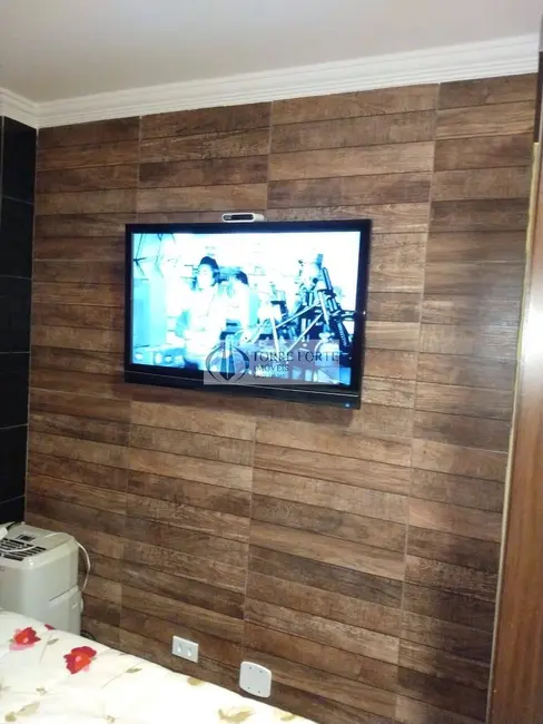 Foto 4 de Casa com 2 quartos à venda, 89m2 em Vila Carmosina, São Paulo - SP