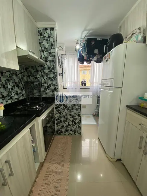 Foto 2 de Apartamento com 2 quartos à venda, 43m2 em Campanário, Diadema - SP