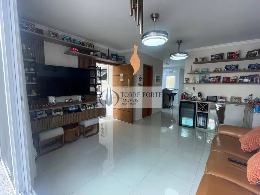 Foto 1 de Sobrado com 3 quartos à venda, 126m2 em Portal dos Gramados, Guarulhos - SP
