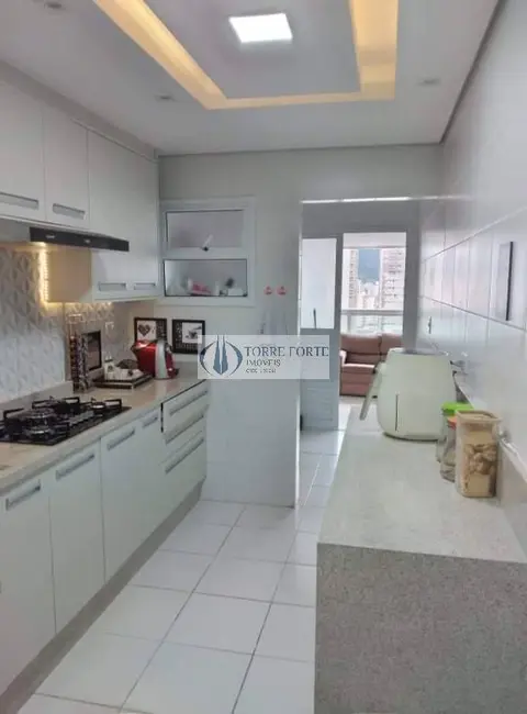 Apartamento com 4 quartos à venda, 163m2 em Guilhermina, Praia Grande - SP - imagem 6 Foto 6 de Apartamento com 4 quartos à venda, 163m2 em Guilhermina, Praia Grande - SP