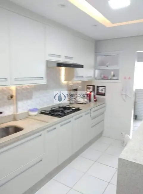 Apartamento com 4 quartos à venda, 163m2 em Guilhermina, Praia Grande - SP - imagem 8 Foto 8 de Apartamento com 4 quartos à venda, 163m2 em Guilhermina, Praia Grande - SP